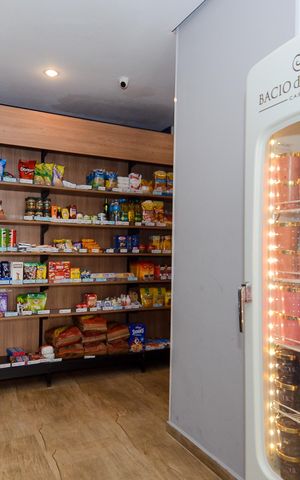 Apartamento para alugar com 75m², 2 quartos e 2 vagasMini Mercado