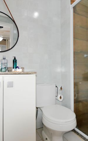 Apartamento para alugar com 75m², 2 quartos e 2 vagasBanheiro da Suíte