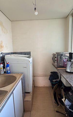 Casa à venda com 283m², 3 quartos e 2 vagas Casa à venda com 283m², 3 quartos e 2 vagasÁrea de Serviço