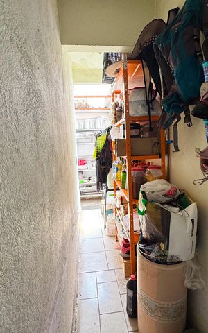 Casa à venda com 283m², 3 quartos e 2 vagas Casa à venda com 283m², 3 quartos e 2 vagasÁrea Externa