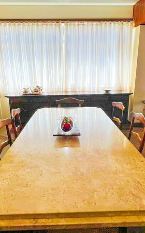 Apartamento à venda com 214m², 4 quartos e 2 vagas Apartamento à venda com 214m², 4 quartos e 2 vagasSala