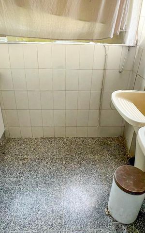 Apartamento à venda com 214m², 4 quartos e 2 vagas Apartamento à venda com 214m², 4 quartos e 2 vagasÁrea de Serviço
