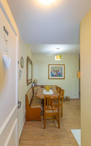 Apartamento à venda com 74m², 2 quartos e 1 vaga Apartamento à venda com 74m², 2 quartos e 1 vagaHall de entrada