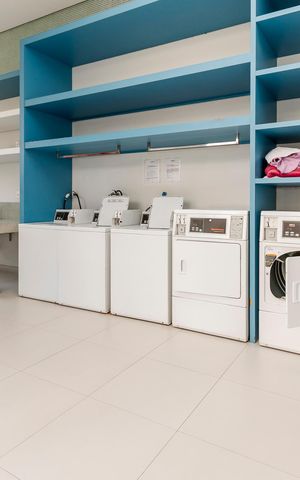 Studio à venda com 33m², 1 quarto e 1 vaga Studio à venda com 33m², 1 quarto e 1 vagaLavanderia