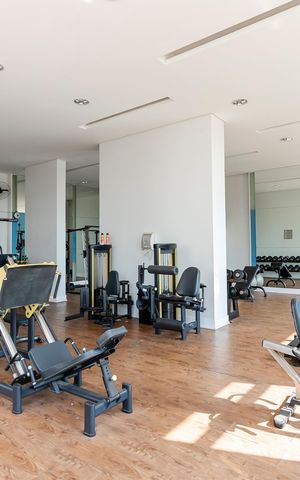 Studio à venda com 33m², 1 quarto e 1 vaga Studio à venda com 33m², 1 quarto e 1 vagaAcademia