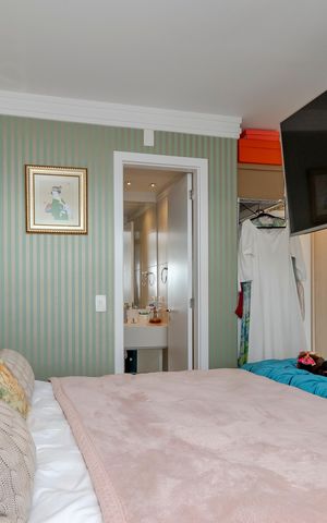 Studio à venda com 33m², 1 quarto e 1 vaga Studio à venda com 33m², 1 quarto e 1 vagaStudio