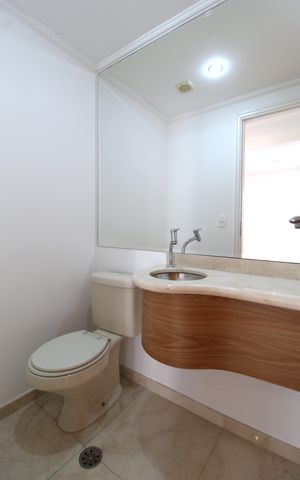 Apartamento para alugar com 101m², 3 quartos e 2 vagasLavabo