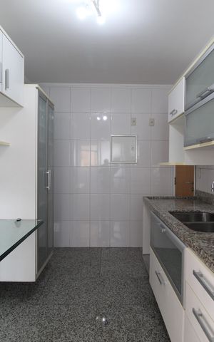 Apartamento para alugar com 101m², 3 quartos e 2 vagasCozinha