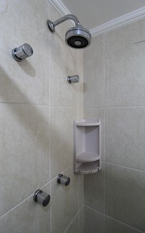 Apartamento para alugar com 101m², 3 quartos e 2 vagasBanheiro da Suíte