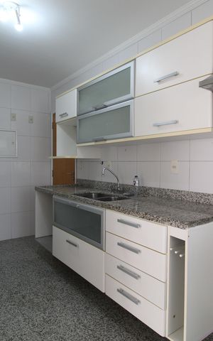 Apartamento para alugar com 101m², 3 quartos e 2 vagasCozinha