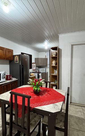 Casa à venda com 120m², 2 quartos e 2 vagas Casa à venda com 120m², 2 quartos e 2 vagasCopa