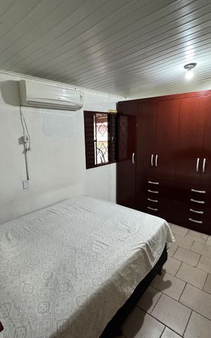 Casa à venda com 120m², 2 quartos e 2 vagas Casa à venda com 120m², 2 quartos e 2 vagasQuarto 2