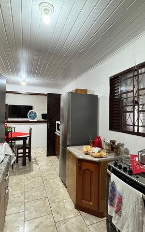 Casa à venda com 120m², 2 quartos e 2 vagas Casa à venda com 120m², 2 quartos e 2 vagasCozinha