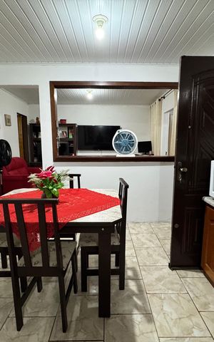 Casa à venda com 120m², 2 quartos e 2 vagas Casa à venda com 120m², 2 quartos e 2 vagasCopa
