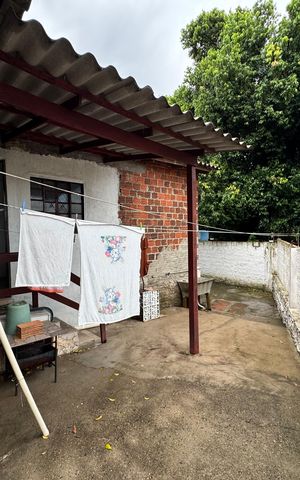 Casa à venda com 120m², 2 quartos e 2 vagas Casa à venda com 120m², 2 quartos e 2 vagasÁrea Externa