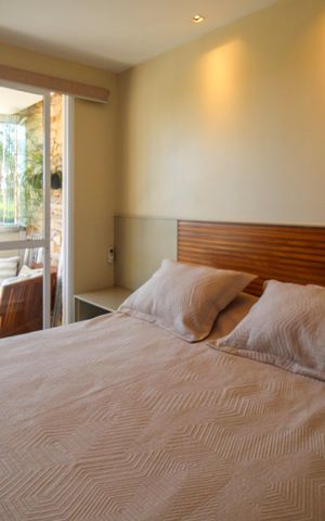 Apartamento à venda com 120m², 3 quartos e 2 vagas Apartamento à venda com 120m², 3 quartos e 2 vagasSuíte