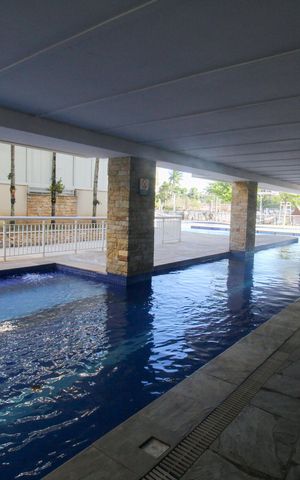 Apartamento à venda com 120m², 3 quartos e 2 vagas Apartamento à venda com 120m², 3 quartos e 2 vagasÁrea comum - Piscina