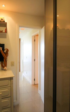 Apartamento à venda com 120m², 3 quartos e 2 vagas Apartamento à venda com 120m², 3 quartos e 2 vagasQuarto 2