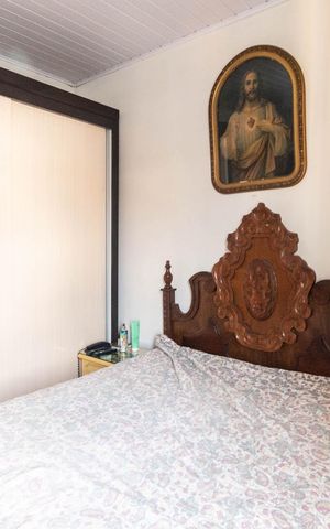 Casa à venda com 130m², 3 quartos e 2 vagas Casa à venda com 130m², 3 quartos e 2 vagasQuarto 1
