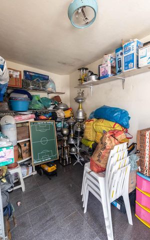 Casa à venda com 130m², 3 quartos e 2 vagas Casa à venda com 130m², 3 quartos e 2 vagasQuarto de serviço