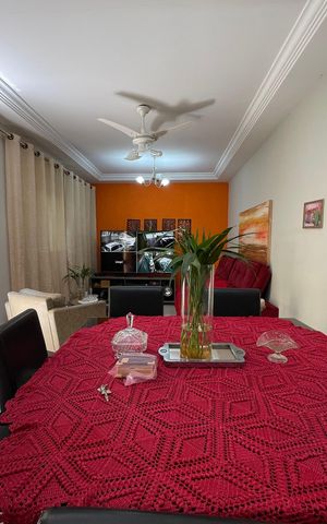 Casa à venda com 150m², 4 quartos e 1 vaga Casa à venda com 150m², 4 quartos e 1 vagaSala