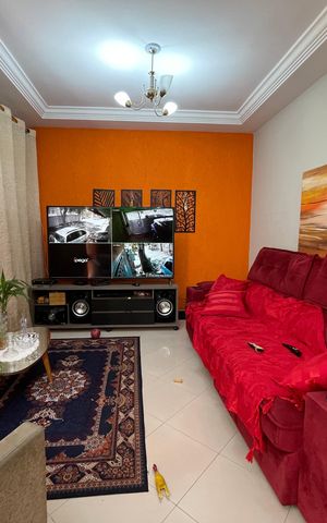 Casa à venda com 150m², 4 quartos e 1 vaga Casa à venda com 150m², 4 quartos e 1 vagaSala