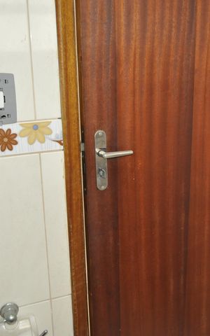 Casa de condomínio para alugar com 118m², 2 quartos e 1 vagaBanheiro/Suíte