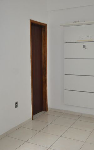 Casa de condomínio para alugar com 118m², 2 quartos e 1 vagaPorta