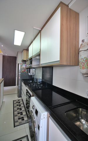Apartamento à venda com 75m², 3 quartos e 2 vagasCozinha e Área de Serviço
