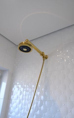 Casa de condomínio para alugar com 398m², 4 quartos e 6 vagasBanheiro 3