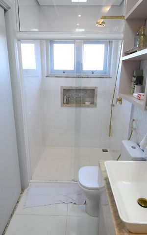 Casa de condomínio para alugar com 398m², 4 quartos e 6 vagasBanheiro 3