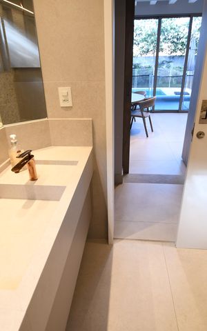 Casa de condomínio para alugar com 398m², 4 quartos e 6 vagasBanheiro da Varanda Gourmet
