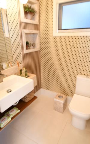 Casa de condomínio para alugar com 398m², 4 quartos e 6 vagasLavabo
