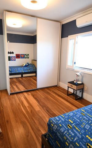 Casa de condomínio para alugar com 398m², 4 quartos e 6 vagasQuarto Suíte 1