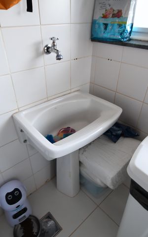Casa de condomínio para alugar com 398m², 4 quartos e 6 vagasÁrea de Serviço