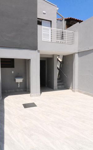 Casa à venda com 134m², 2 quartos e 2 vagasQuintal