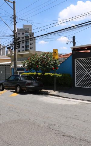 Casa à venda com 134m², 2 quartos e 2 vagasFachada