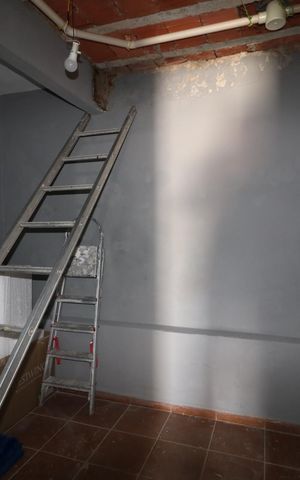 Casa à venda com 134m², 2 quartos e 2 vagasDepósito