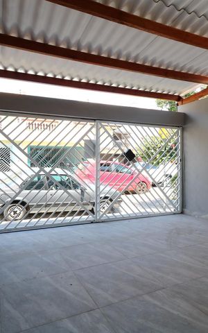Casa à venda com 134m², 2 quartos e 2 vagasGaragem
