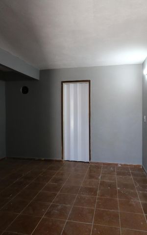 Casa à venda com 134m², 2 quartos e 2 vagasDepósito
