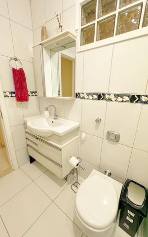 Casa para alugar com 124m², 3 quartos e 3 vagasBanheiro 2