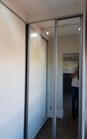 Apartamento à venda com 170m², 3 quartos e 3 vagas Apartamento à venda com 170m², 3 quartos e 3 vagasSuíte 2 Closet