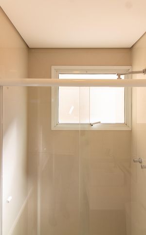Apartamento à venda com 170m², 3 quartos e 3 vagas Apartamento à venda com 170m², 3 quartos e 3 vagasBanheiro Social