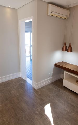 Apartamento à venda com 170m², 3 quartos e 3 vagas Apartamento à venda com 170m², 3 quartos e 3 vagasSala de TV
