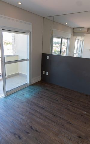 Apartamento à venda com 170m², 3 quartos e 3 vagas Apartamento à venda com 170m², 3 quartos e 3 vagasSuíte 2