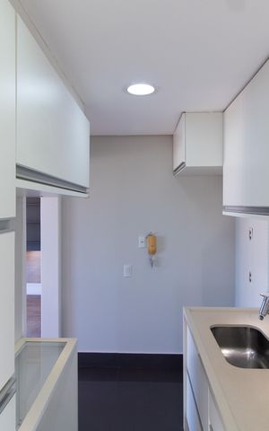 Apartamento à venda com 170m², 3 quartos e 3 vagas Apartamento à venda com 170m², 3 quartos e 3 vagasCozinha
