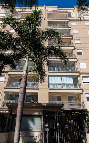 Apartamento à venda com 170m², 3 quartos e 3 vagas Apartamento à venda com 170m², 3 quartos e 3 vagasFachada