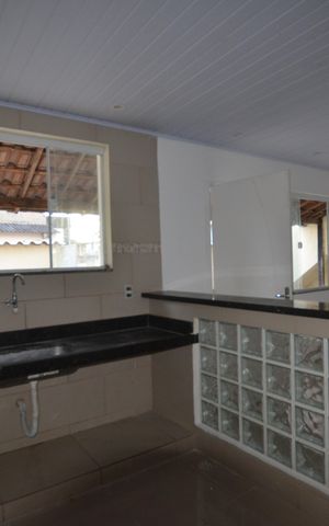 Casa para alugar com 90m², 3 quartos e 2 vagasCozinha
