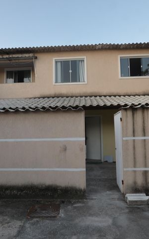 Casa para alugar com 90m², 3 quartos e 2 vagasFachada