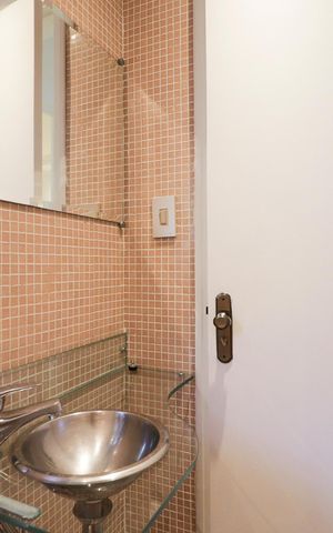 Apartamento para alugar com 80m², 2 quartos e 1 vaga Apartamento para alugar com 80m², 2 quartos e 1 vagaLavabo